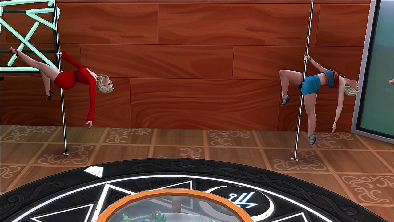 เย็ดหมู่สามคน Yacussy