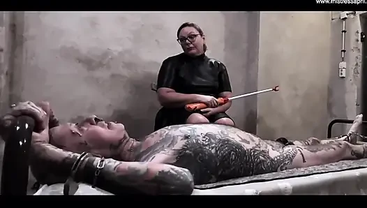 Dominatrix sahibe April - grossengain dosyası - sorgulama