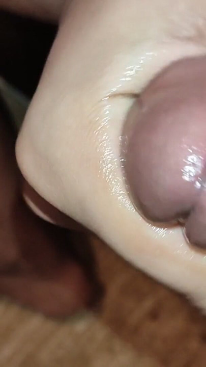 Bôi gel bôi trơn lên cặc tôi ở Bangalore | Đoạn 1