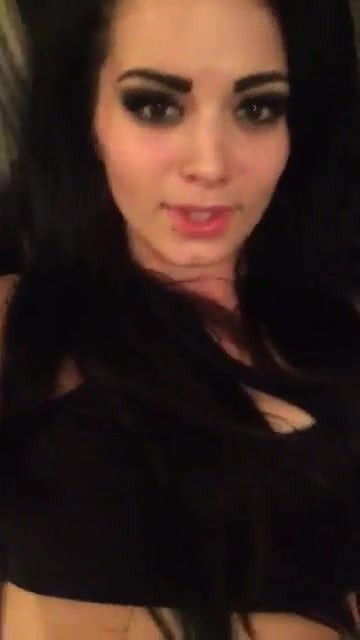 She Was Feeling So Horny