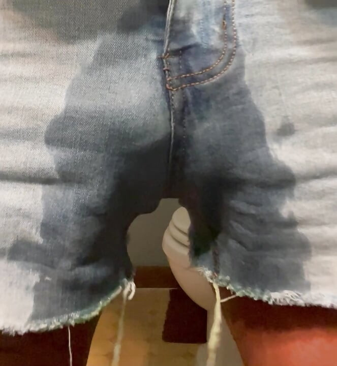 Pissing my Daisy Dukes
