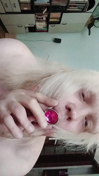 Solo Summer Time. Femboy plug his ass and masturbate