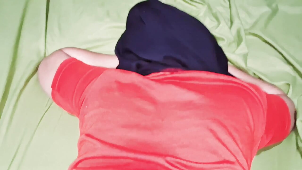 Must listen to the sighs and screams of Anisa the hijab girl until Nang!s fit in the entot-karinsyantika