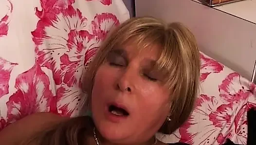 Blonde MILF Sucks Throbbing Cock and Gets Drenched in Doggy