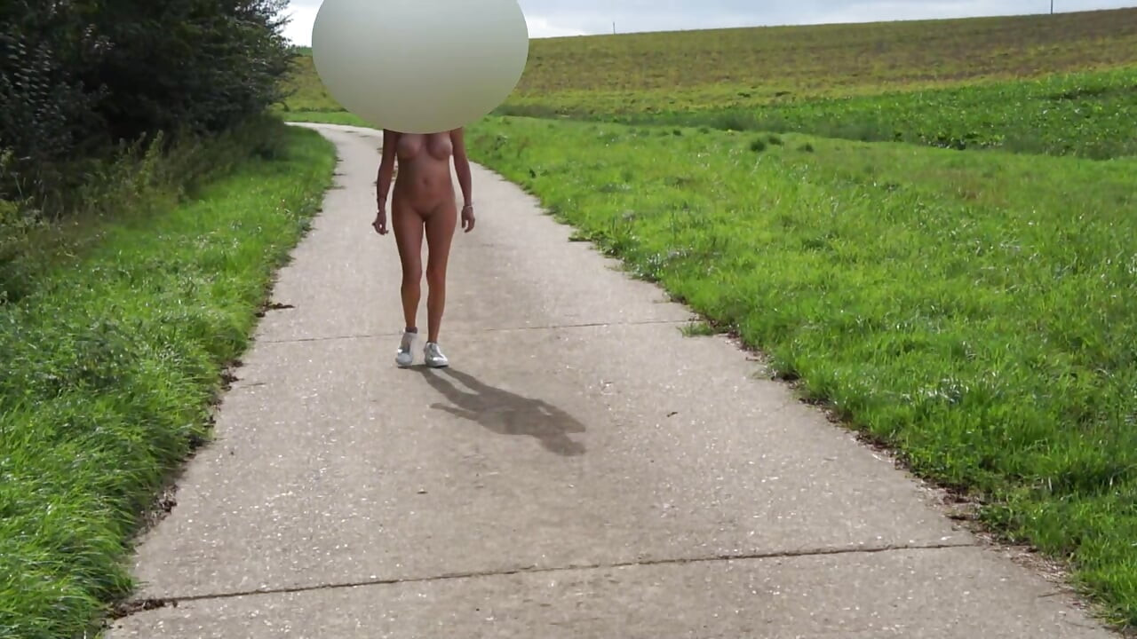nude in public