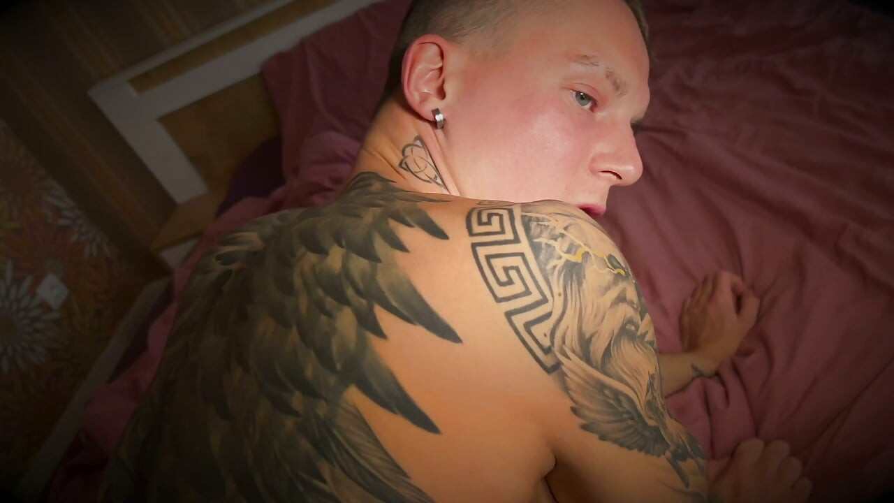 Two twinks woke Daddy up with a juicy blowjob and got royally screwed in return.