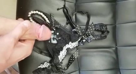 clitty cumming for me