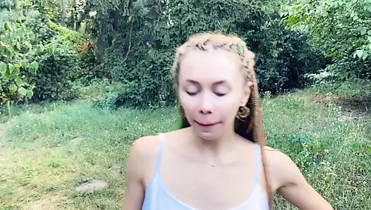 Açık havada hızlı oral seks (bakış açısı)