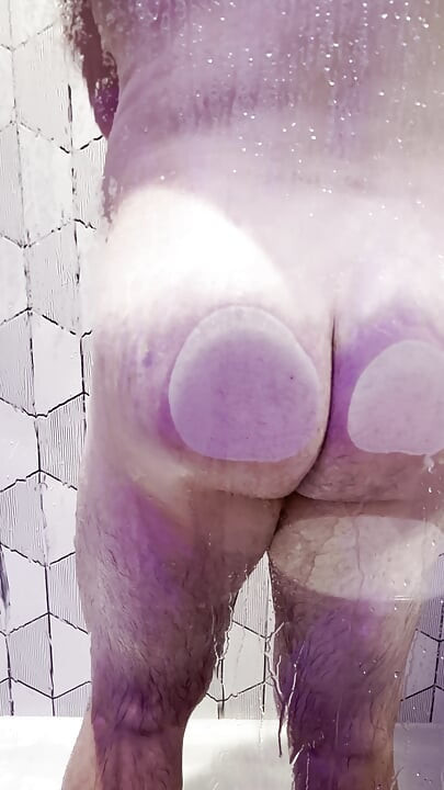 Ven y únete a mí en el ahower