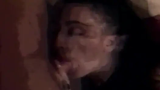 Amateur-dame aus frankreich in selbstgedrehter session geritten