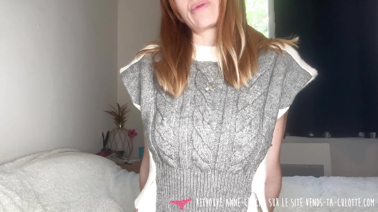 Vends-ta-culotte - Präsentation einer sexy und sportlichen jungen französischen amateur-frau mit dessous