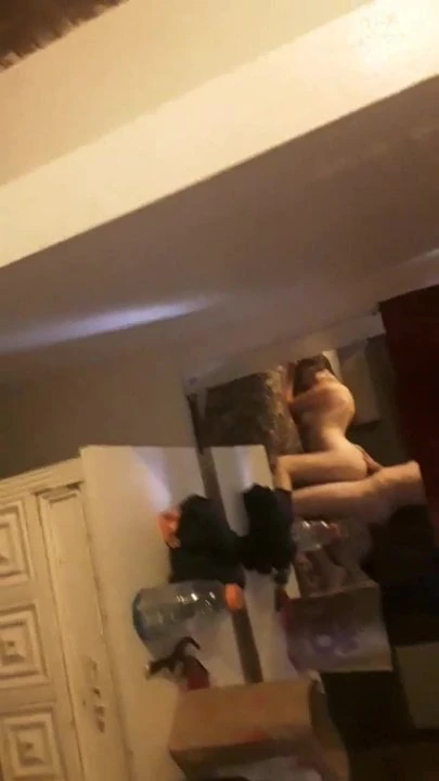 Girlfriend gets plowed by big dick bf