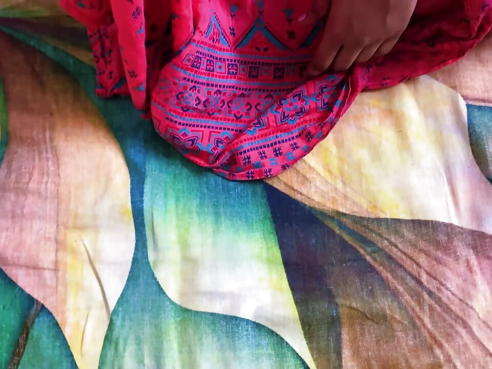 Bhabhi crazy for fucking because her husband not at home