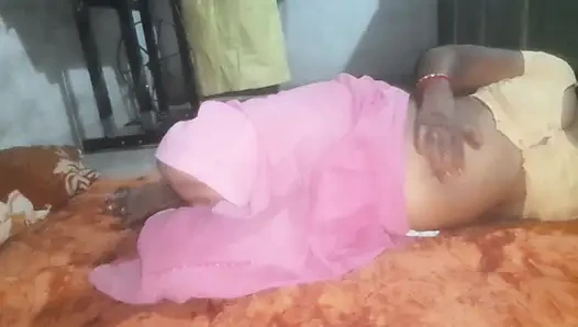 Hintli romantik evli kadın chudai desi kız