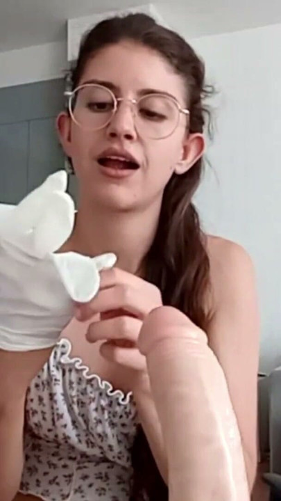 FETISH LATEX GLOVES FINGERING PUSSY DILDO BLOWJOB HANDJOB | Clip 1