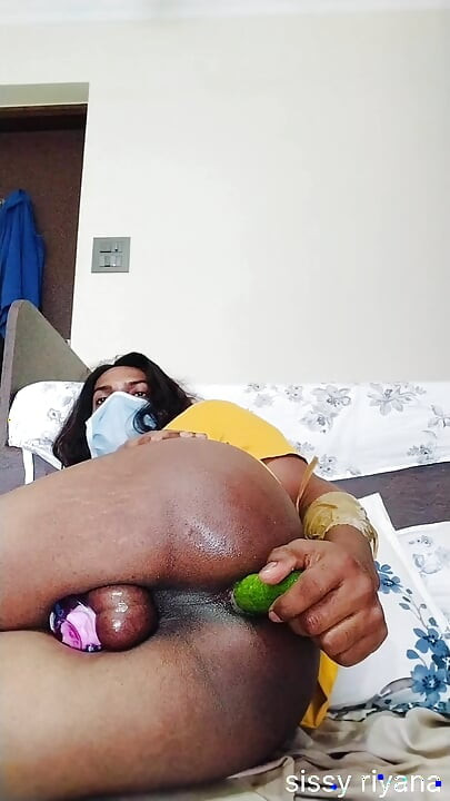 Indian shemale sissy crossdressers fucking dildo in home and handjob