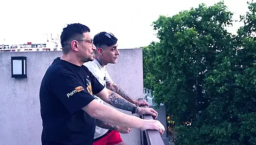 Würdest Du Bei Diesen Nachbarn Wohnen? Sie Schlagen Ein Quartett Vor, Und Wir Nehmen Gerne an