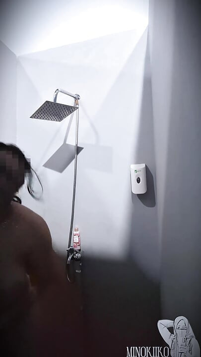 Showering at Public Gym Bathroom For My Lovely Boyfriend - Minokiiko