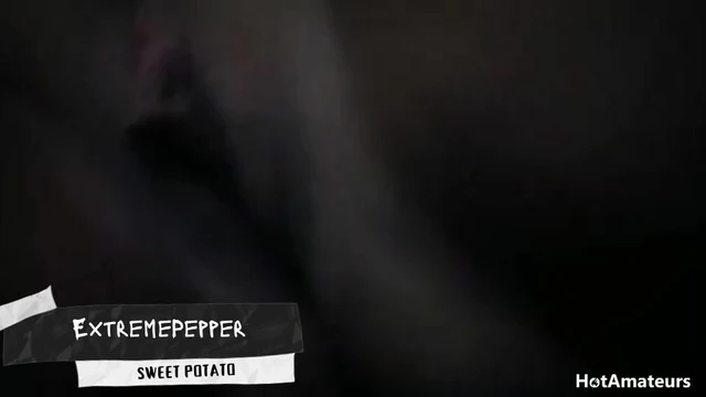 sticking sweet potatoes in my gluttonous pussy