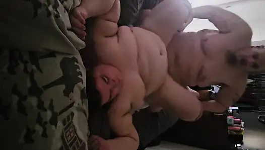 Жесткое шлепанье, раком, оргазм в миссионерской позе, часть четвертая