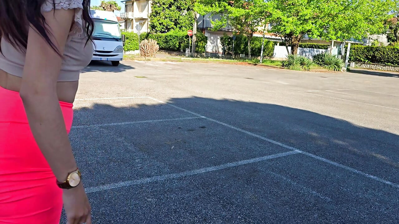 Roket patenli ateşli üvey kız kardeş sert seks yapıyor