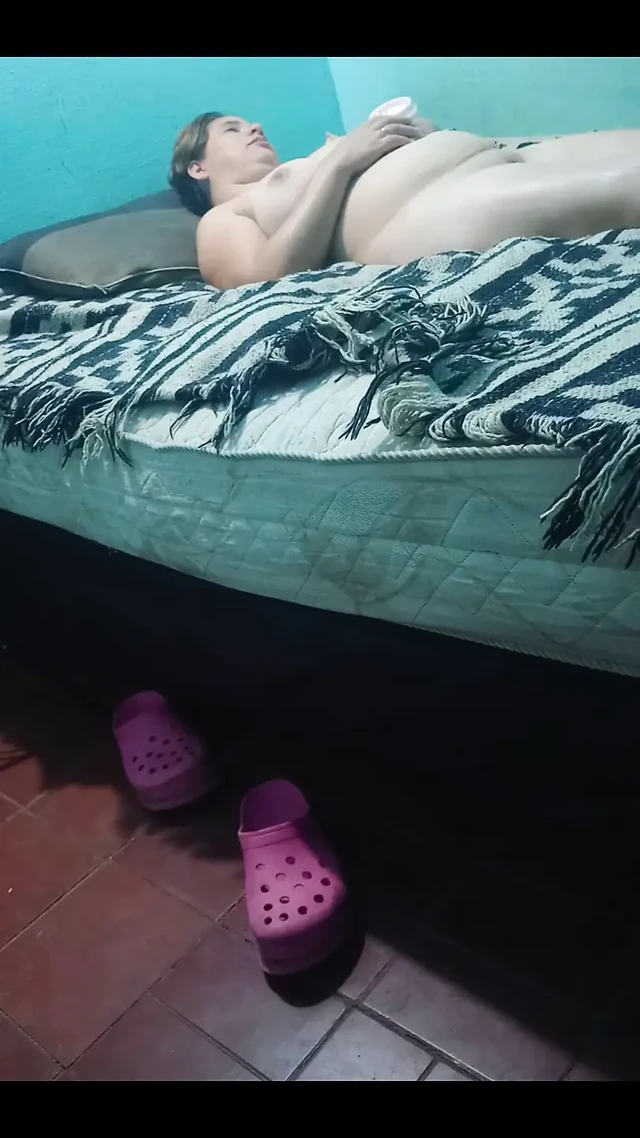 Relaxing Massage for My Chubby Girl