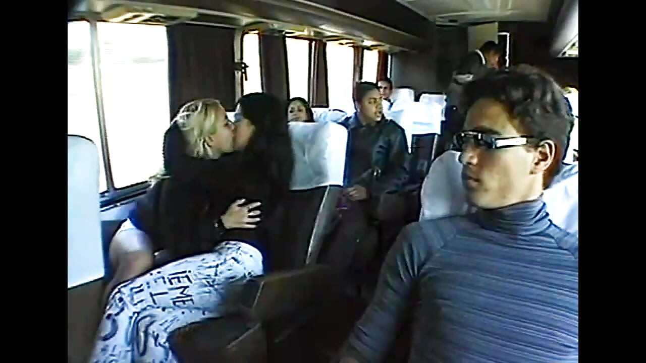 跨種族拉丁瘋狂