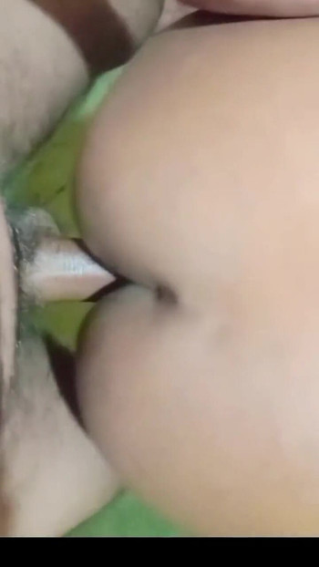Snažan trenutak iz "Desi Rajasthani Wife Marwari Hindi Sex Bhabhi Sex"