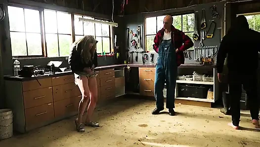 Charlie Forde, Laney Day, Finley Kay, Leo Embers, Caleb Arcane, Mishel Karen'ın rol aldığı eve bağlı sahne arkası