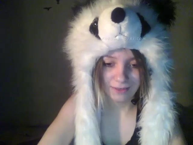 Girl communicates in a chat and fucks her pussy