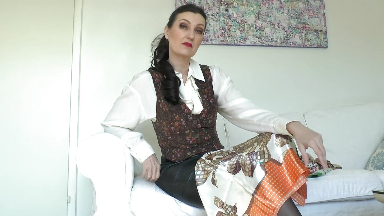 Tägliche Aufgabe für meine Satintuch-schlampe, lady victoria Valente