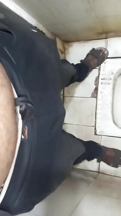 Hintli kadın prezervatifle büyük yarak ustası