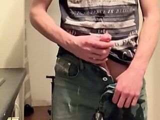 Pissing jeans & cum