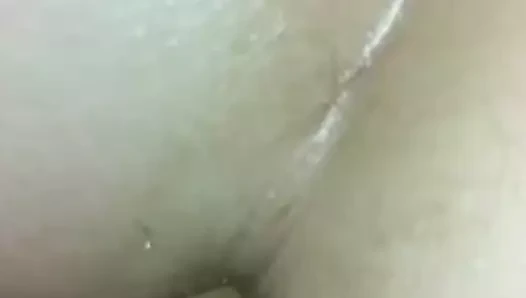 bir dong ile delinmiş