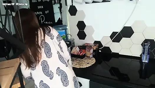 Sticky Stepmother's cumshot was caught by her nerdy stepson, and he licked it
