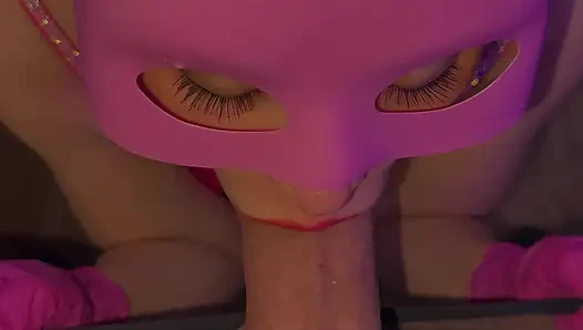 Çılgın ağıza boşalma yakın çekim