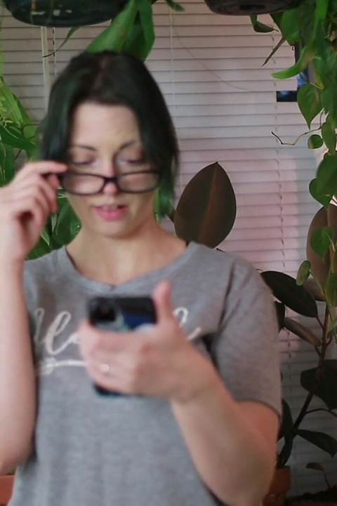 Stepmom Gets Your Dick Pic