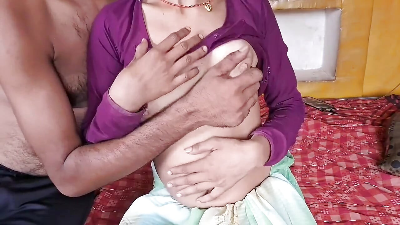 Boobs Show Bhabhi