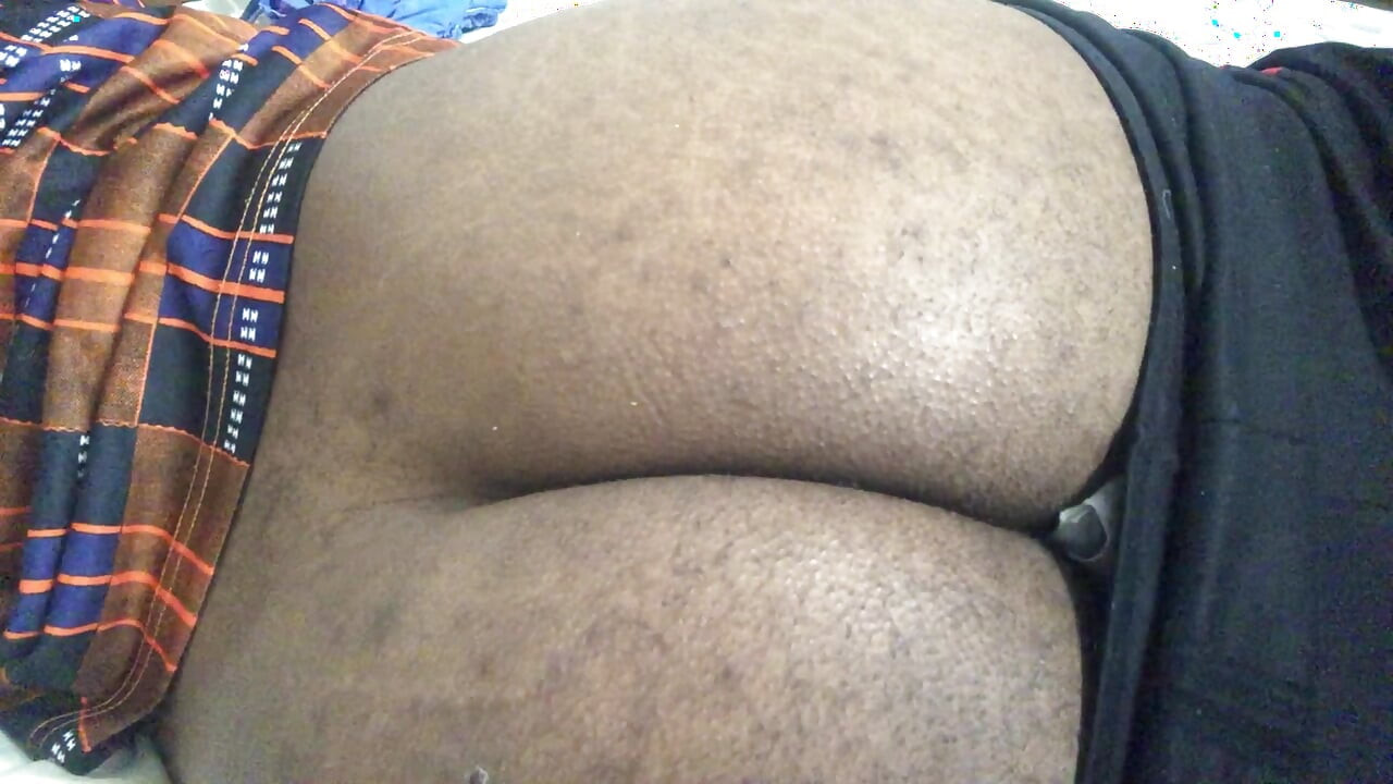 I need them to hit my buttocks and cum inside