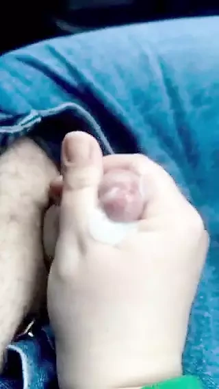 Getting Handjob while Driving