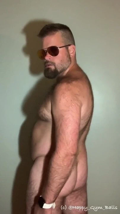This is what I look like naked