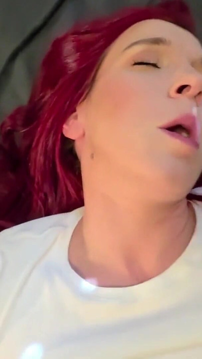 Silent Story 2.1 Now it's getting hot for YOU | Clip 1