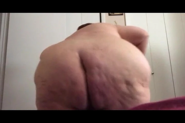 Mature women with huge asses