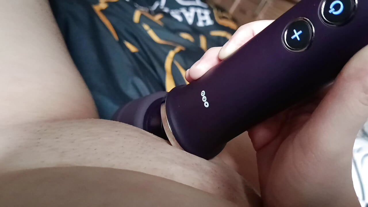 My tight little Hogwarts pussy cums a lot