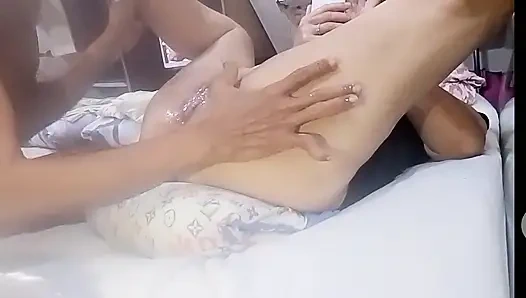 Jilat memek lagi-lagi favoritku sama istriku