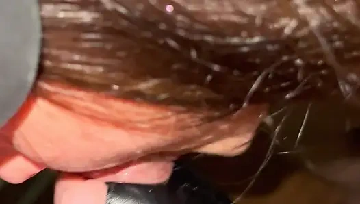 Сквиртую, пока мой муж находится в командировке