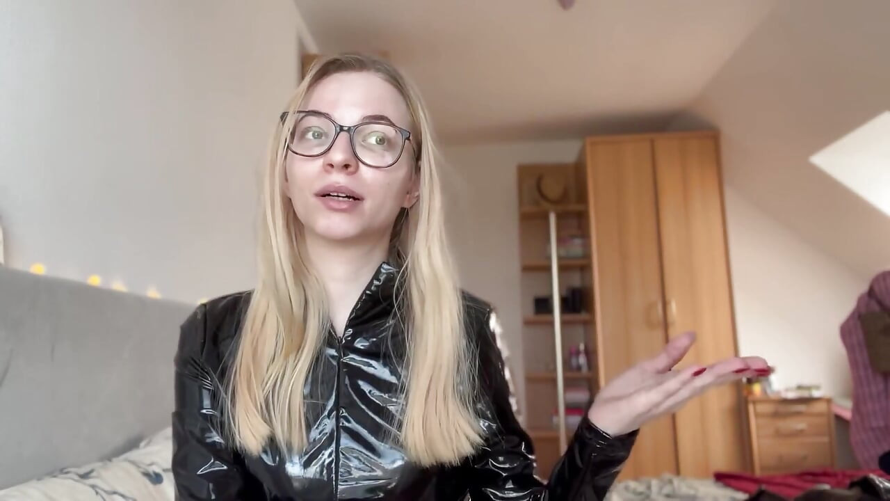 De ce fiecare bărbat ar trebui să poarte un dispozitiv de castitate