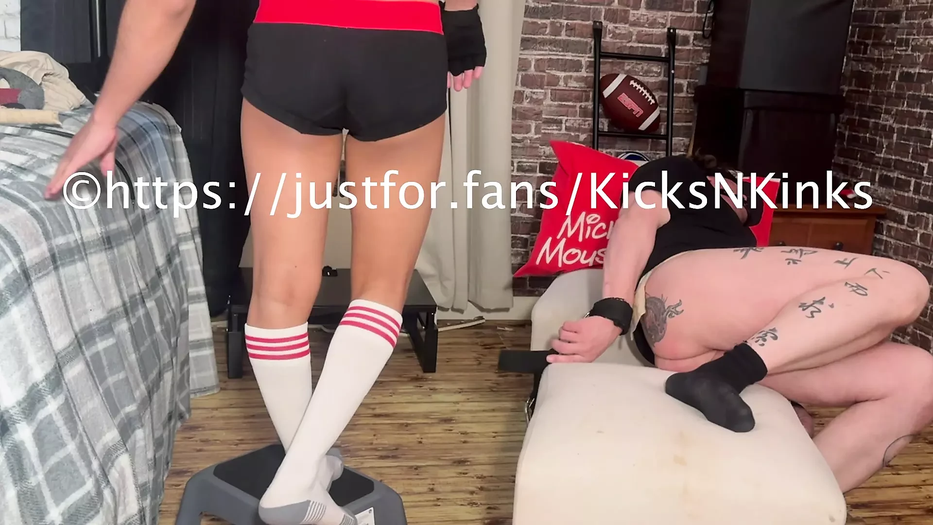Which Ball Hurts More: Extreme Ballbusting