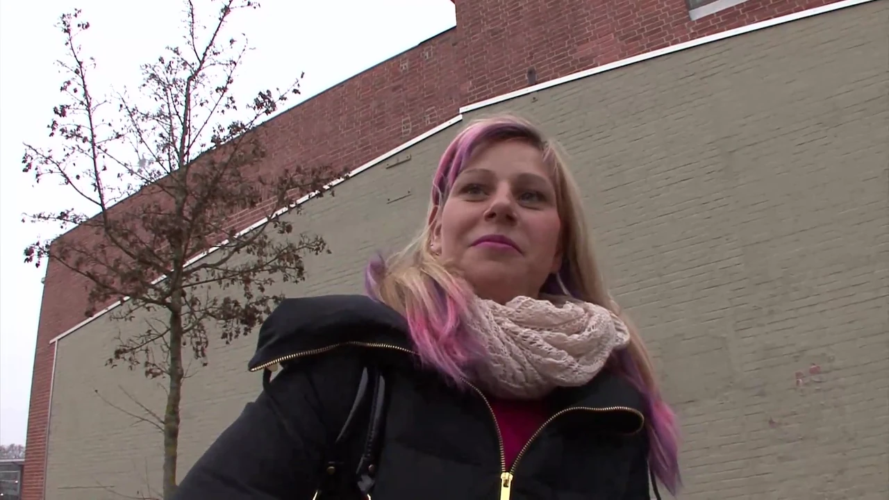 Interracial pleasure for a young bad girl