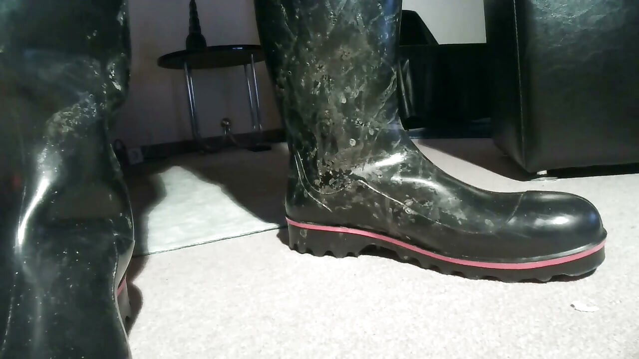 Nasty Bootlover Bessy